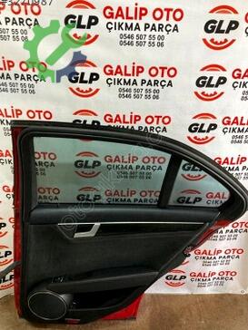 Mercedes-Benz C180 Sağ Arka Kapı çıkma parça