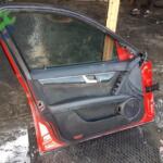 Mercedes C180 Sol Ön Kapı Camı Hatasız Orjinal Çıkma