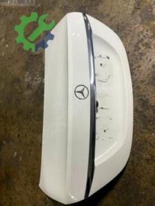 Mercedes-Benz C Serisi Orijinal Çıkma Bagaj Kapağı