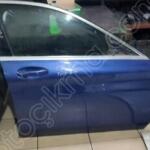 Mercedes-Benz C Serisi Sağ Ön Kapı Sökme Çıkma