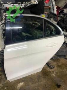 Mercedes-Benz C Serisi Sol Arka Kapı Çıkma