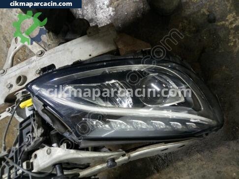 Mercedes-Benz C Serisi Sol Ön Far çıkma parça
