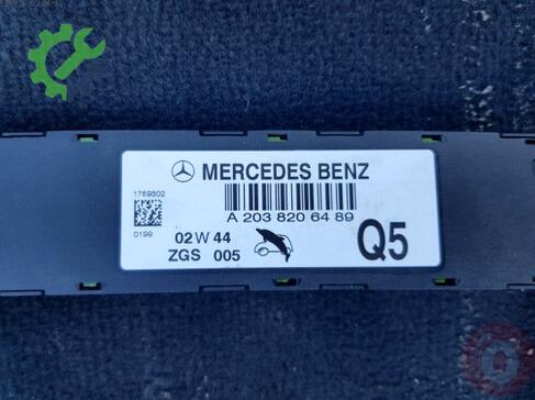 Mercedes-Benz C Serisi Anten çıkma parça