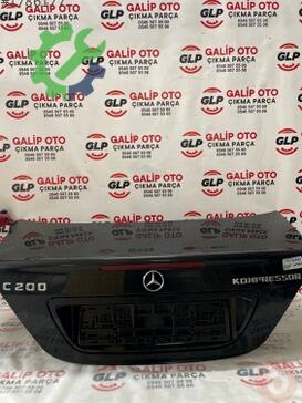 Mercedes-Benz C Serisi Bagaj Kapağı çıkma parça