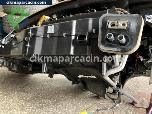 Mercedes-Benz C Serisi Kalorifer Motoru çıkma parça