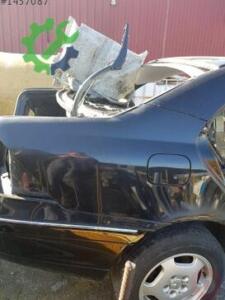 Mercedes C200 W203 Sağ Arka Çamurluk Hatasız Orjinal Çıkma