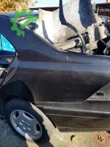 Mercedes C200 W203 Sol Arka Çamurluk Hatasız Orjinal Çıkma