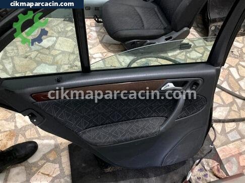 Mercedes-Benz C Serisi Kapı Kolu çıkma parça