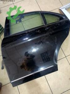 Çıkma Sol Arka Kapı — Mercedes-Benz C Serisi