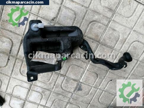 Mercedes-Benz M Class Cam Suyu Bidonu çıkma parça