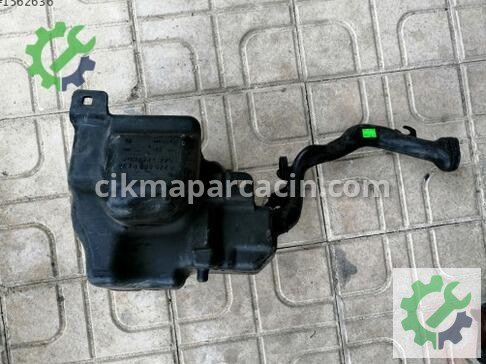 Mercedes-Benz M Class Cam Suyu Bidonu A2468690120 çıkma parça