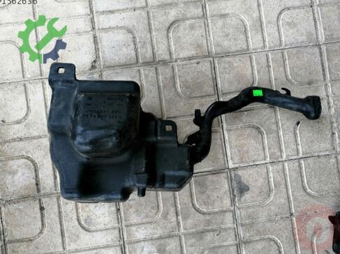 Mercedes-Benz M Class Cam Suyu Bidonu A2468690120 çıkma parça