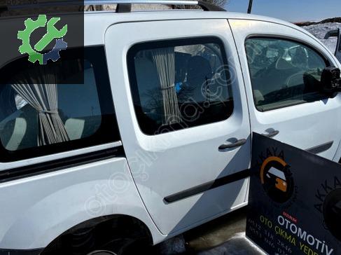 Mercedes-Benz Citan Sağ Sürgülü Kapı çıkma parça