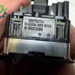 MERCEDES CLA 117 KASA SAĞ ARKA CAM DÜĞMESİ ORJİNAL
