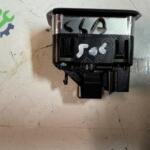 MERCEDES CLA 117 KASA SOL ARKA CAM DÜĞMESİ ORJİNAL