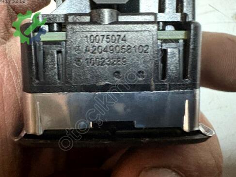 Mercedes-Benz CLA Cam Düğmesi çıkma parça