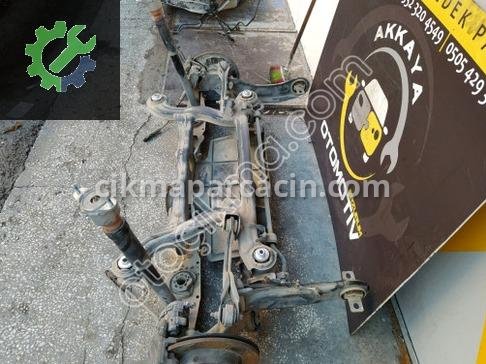 Mercedes-Benz CLA Arka Dingil çıkma parça