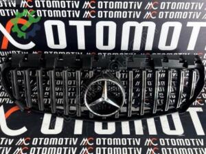 Mercedes-Benz CLA 2013 Orijinal Çıkma Ön Panjur 1178801403