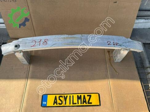 Mercedes-Benz CLA Ön Tampon Demiri çıkma parça