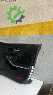 Mercedes-Benz CLA Sağ Arka Kapı 3008824700 çıkma parça