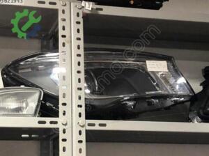 MERCEDES CLA SAĞ FAR