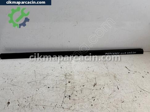 Mercedes-Benz CLA Cam Fitili çıkma parça