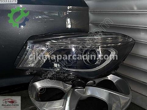 Mercedes-Benz CLA Sol Ön Far çıkma parça