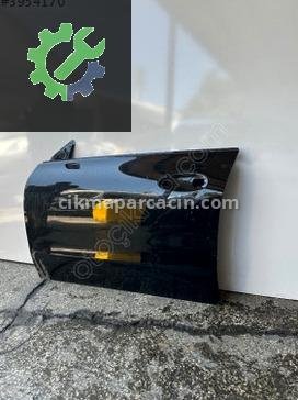 Mercedes-Benz CLA Sol Ön Kapı çıkma parça
