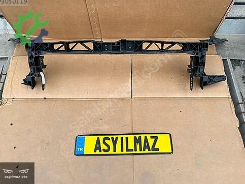 Mercedes-Benz CLA Ön Panel çıkma parça