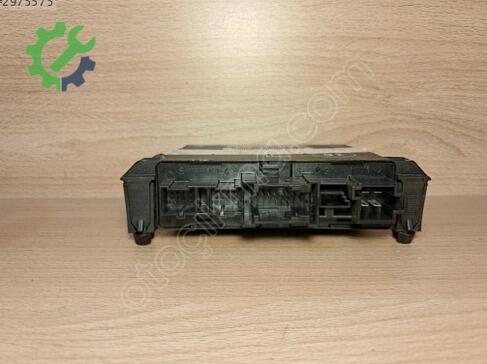 Mercedes-Benz CLK Beyin 2108207526 çıkma parça