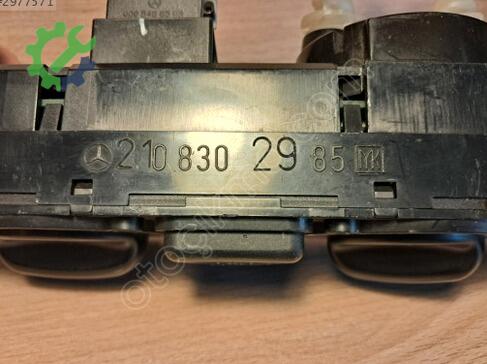 Mercedes-Benz CLK Klima Kontrol Paneli 2108302985 çıkma parça