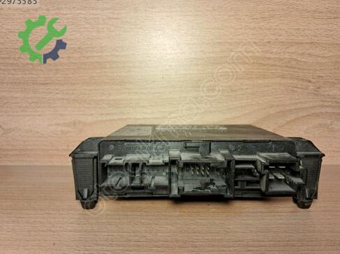 Mercedes-Benz CLK Beyin 2088201326 çıkma parça