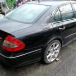 Mercedes E 220 sağ arka çamurluk kesme orjinal çıkma