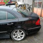 Mercedes E 220 sol arka çamurluk kesme orjinal çıkma