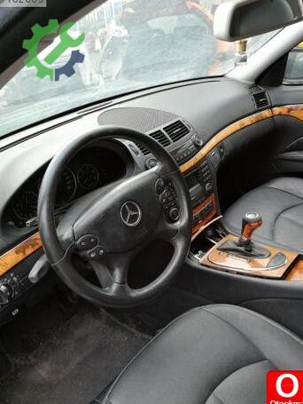 Mercedes-Benz 220 Torpido çıkma parça