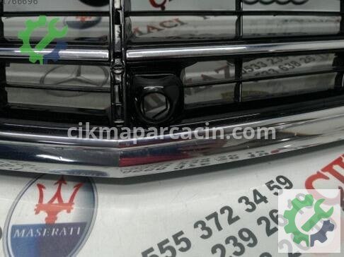Mercedes-Benz E Serisi Ön Panjur çıkma parça