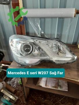 Mercedes-Benz CLK Sağ Ön Far çıkma parça