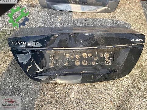 Honda Civic Bagaj Kapağı çıkma parça