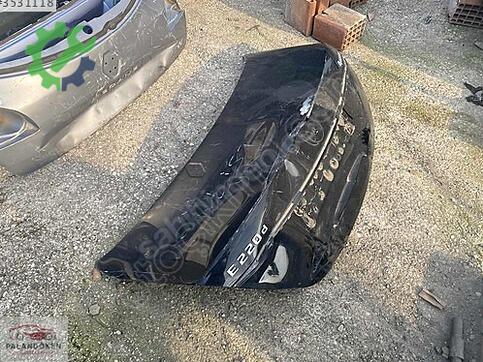 Honda Civic Bagaj Kapağı çıkma parça