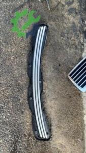 Mercedes E Serisi W210 Çıkma Kaput Havalandırma Izgarası