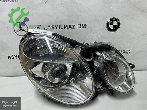 Mercedes-Benz E Serisi Sağ Ön Far çıkma parça