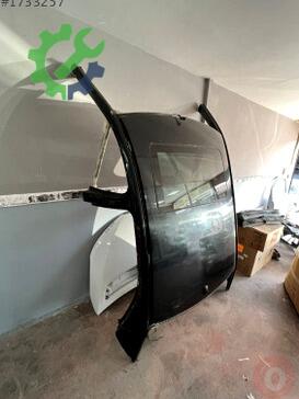 Mercedes-Benz E Serisi Sunroof çıkma parça