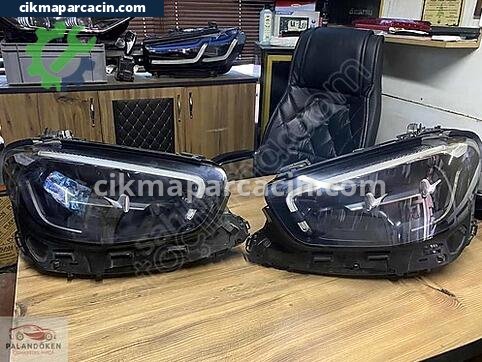 Mercedes-Benz E Serisi Sağ Ön Far çıkma parça