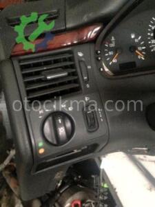 Mercedes E w210 Far Anahtarı hatasız orjinal çıkma
