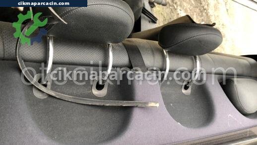 Mercedes-Benz E Serisi Arka Koltuk Başlığı çıkma parça