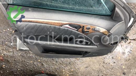 Mercedes-Benz E Serisi Kapı Döşemesi çıkma parça