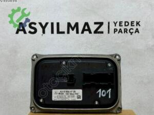 MERCEDES E W213 SOL FAR BEYNİ (ORJİNAL)
