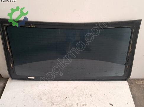 Mercedes-Benz 250 Arka Cam çıkma parça