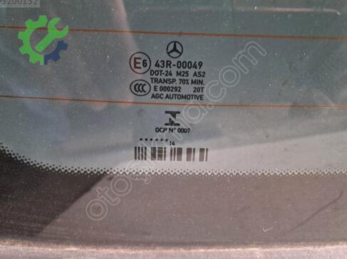 Mercedes-Benz 250 Arka Cam çıkma parça