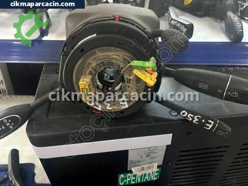 Mercedes-Benz E Serisi Silecek Kolu çıkma parça